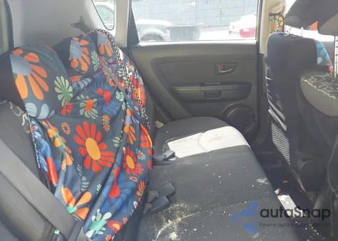 2010 Kia Soul + из США, поврежденный, VIN KNDJT2A20A7136094